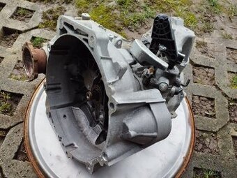 Škoda Karoq, Octavia Golf