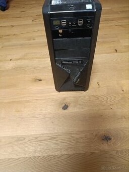 Stolový skladací herný Pc