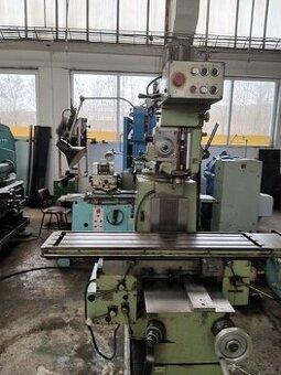 Frezka nastrojarska typ FNK25A, TOS