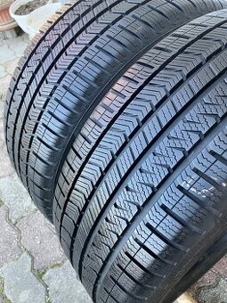 235/45 R18 2ks Vredestein quatrac5