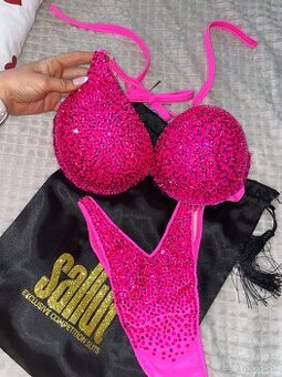 Súťažné bikiny fitness plavky