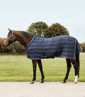 Deky proti mucham Pony