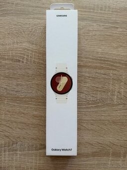 Samsung Galaxy Watch 7 40mm Béžové