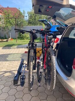 Cyklo nosič pre 4 bicykle