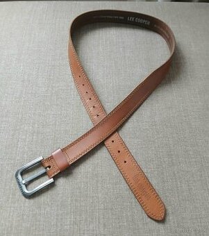 Kvalitný opasok zn.Lee Cooper - koža