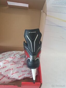 Korčule CCM JETSPEED FT860 - nové