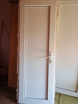 Predám plastové dvere