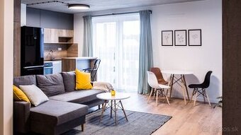 Krásny 2izb.byt v novostavbe s parkovacím státím v centre me