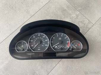 Budíky BMW E46