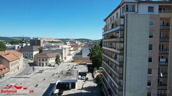 Na predaj 3-izbový byt priamo v centre mesta Trenčín, ulica - 1