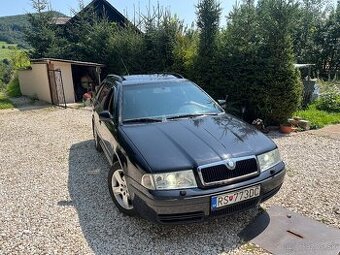 ŠKODA OCTAVIA I LAURIN&KLEMENT - 1