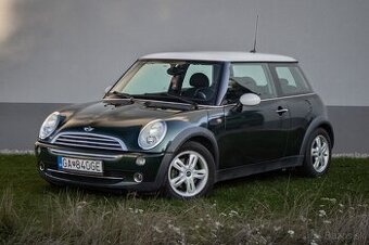 Mini Cooper // AJ NA SPLÁTKY