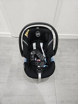 Cybex Aton 5 Isofix a adaptery na Thule urban glide
