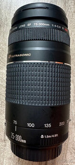 Canon EF 75-300mm f/4-5.6 III USM