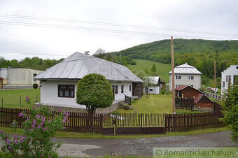 Malebná drevenica s dušou v Havaji