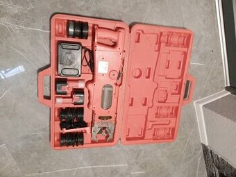 Predám akumulátorový viazač roxorov