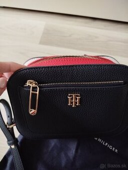 Kabelka Tommy Hilfiger