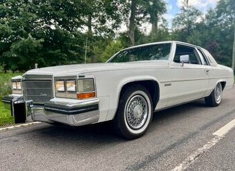 Cadillac Coupe DeVille d’Elegance (modelový rok 1983)