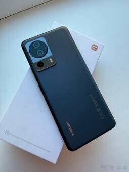 Predám Xiaomi 13 Lite 128 GB 8gb
