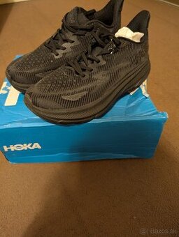 Nove  hoka m clifton  velkost 8