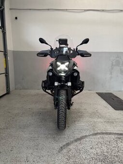 BMW R1300GS Triple Black Nova