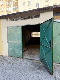 Prenajmem garáž pri Zimnom štadióne - 1