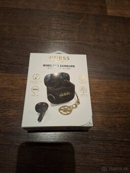 Sluchadla do usi Guess