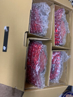 zadné svetlá audi a6 c6 combi