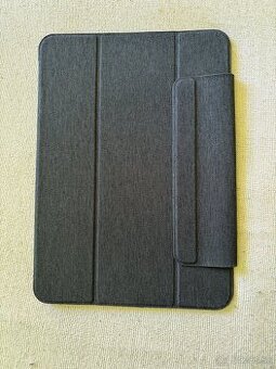 Predám obal pre iPad Pro 11" M4/M5