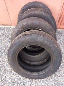 195/65 R15       4ks letné Nexen