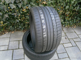 Predám 2x letné pneu Michelin 285/30 R18 93YML