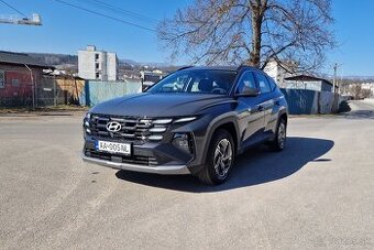 Hyundai TUCSON 1,6 TGDi 118kW 4x2 6MT FAMILY