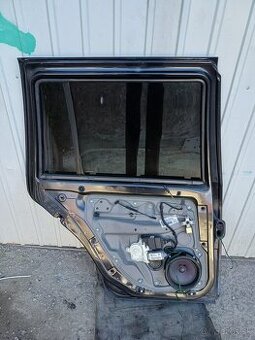 Ľavé zadné nastrojené dvere Volkswagen Golf 4 / Bora kombi