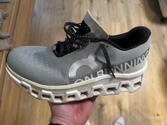 CLOUDMONSTER on cloud