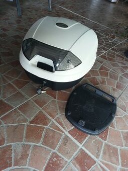 Kufor Kappa K30B. Biely.