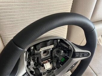 Volant prečaluneny Honda Civic