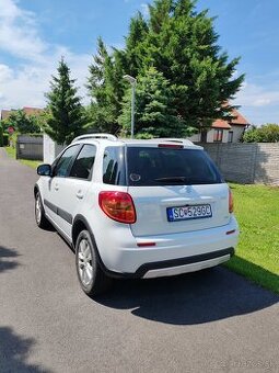 Suzuki SX4
