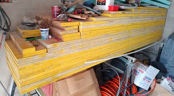 Šalovacie dosky 44bm (22m2 - 10€m2)