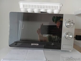 Mikrovlnná rúra Gorenje 20E1S 800W 100% stav.