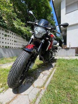 Aprilia Shiver 750 2012