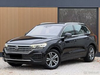 Volkswagen Touareg R-Line 4Motion Matrix, Night Vision, Vzd.