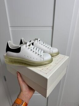 Alexander McQueen tenisky