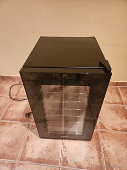 Predám vinotéku Klarstein na 28 fliaš vína