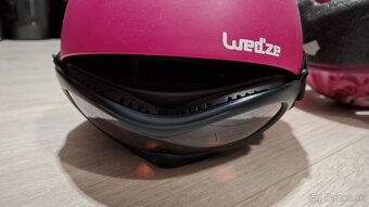 Predam lyziarsku prilbu pre dieta s okuliarmi za 10€ - 1