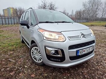 Citroen C3 Picasso 1,4benzín 77 000km r.v.2016