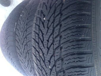 Predám zimné 205/55r16 od 5/6mm