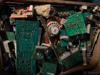 Dosky plošných spojov