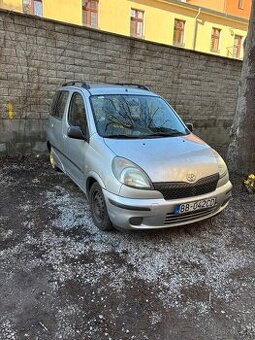 Toyota Yaris Verso 1.3 • 139 000 km • Nová STK