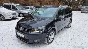 VW Touran 1.2 TSI 77kW Match 7 míst klima tažné panorama nav