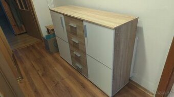 Komoda dub Sonoma - ako nová